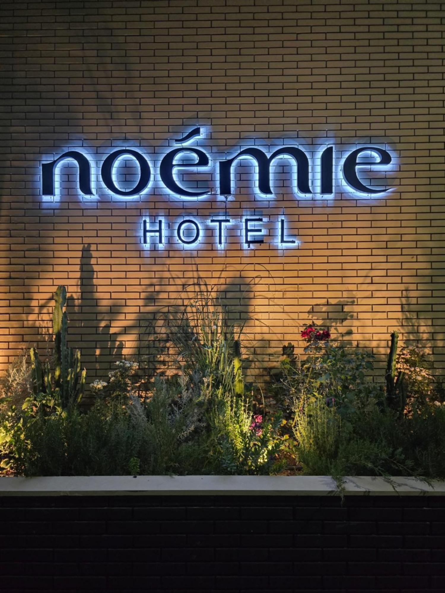 Noemie Hotel Himarë Exterior foto